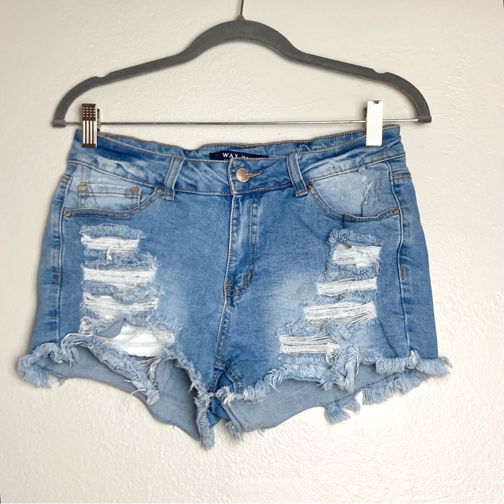 Frayed Hem Medium Wash Ripped Jean Shorts Junior Large Distressed Exposed Pocket